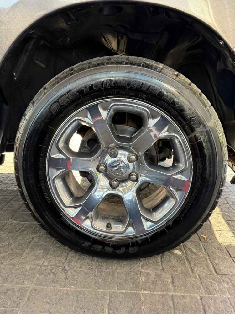 Dodge Ram 1500 Laramie Atx — foto 14
